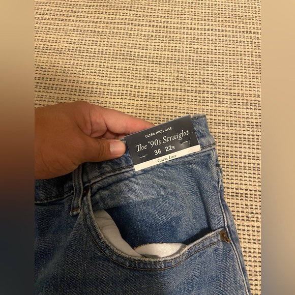 NWT Abercrombie 90s Straight Ultra High Rise Jean In Blue Sz 36 | 22R - Picture 2 of 8